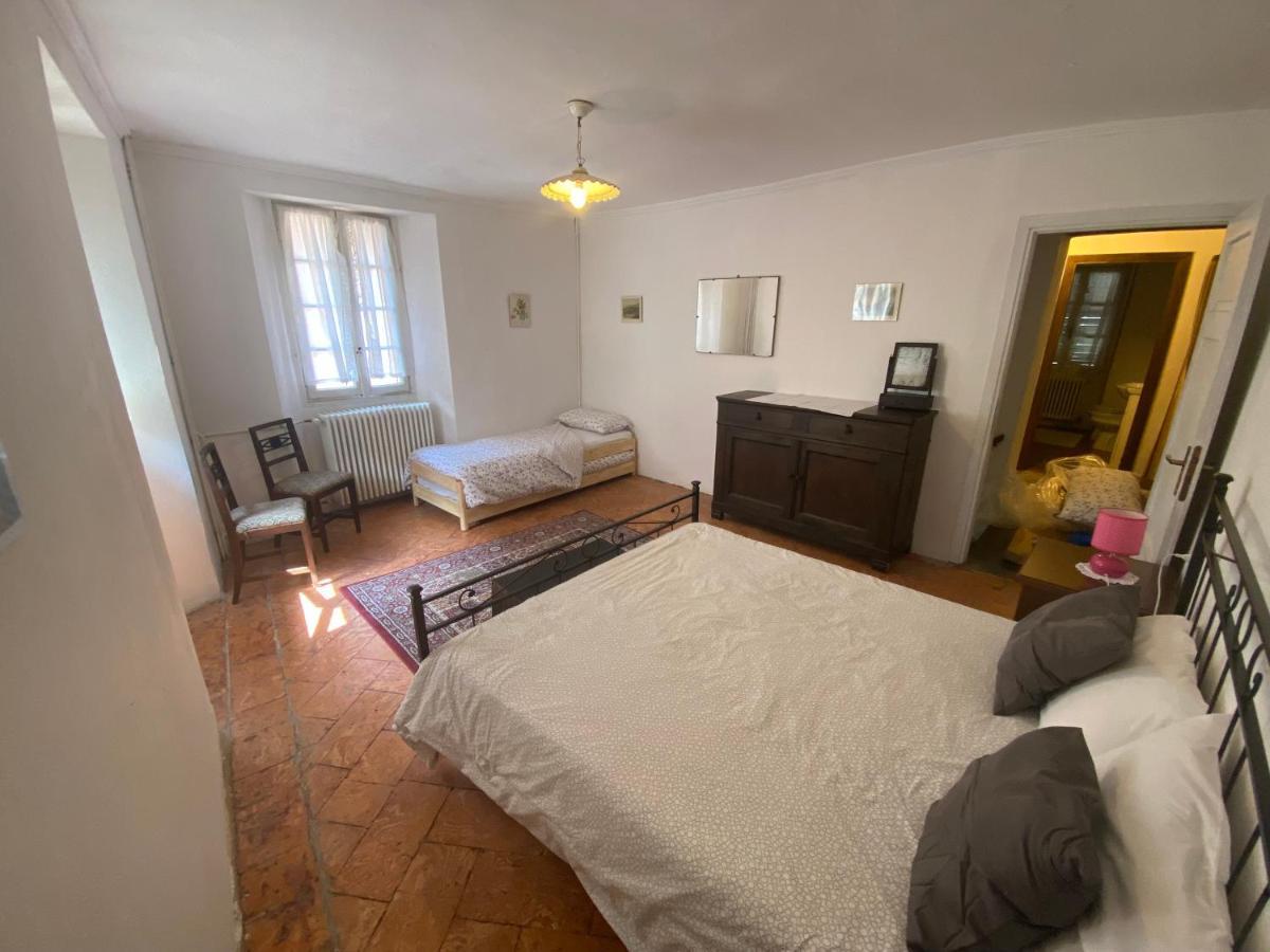 Vecchio Borgo Villa ตอร์โน ภายนอก รูปภาพ